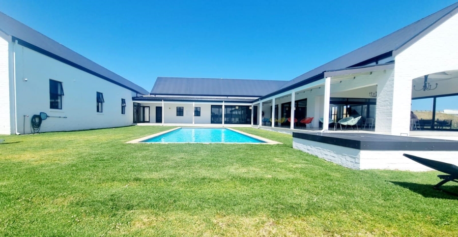 3 Bedroom Property for Sale in Aan de Wijnlanden Western Cape